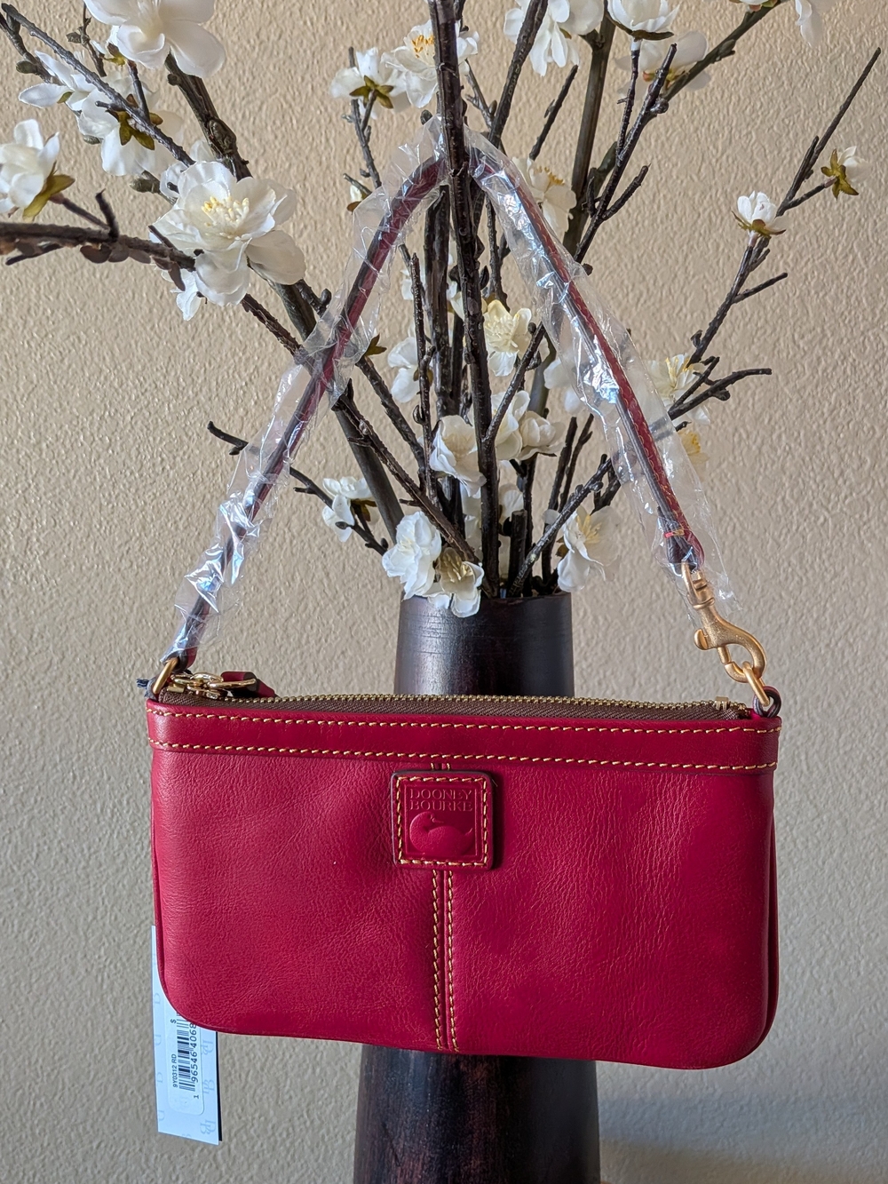 NWT! Dooney & Bourke Large Red Florentine Leather Wristlet